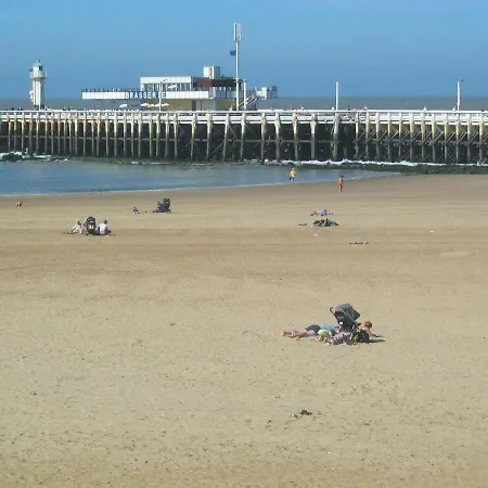 Retro Woning Te Centrum Oostende, 5min De Kust * Ostend